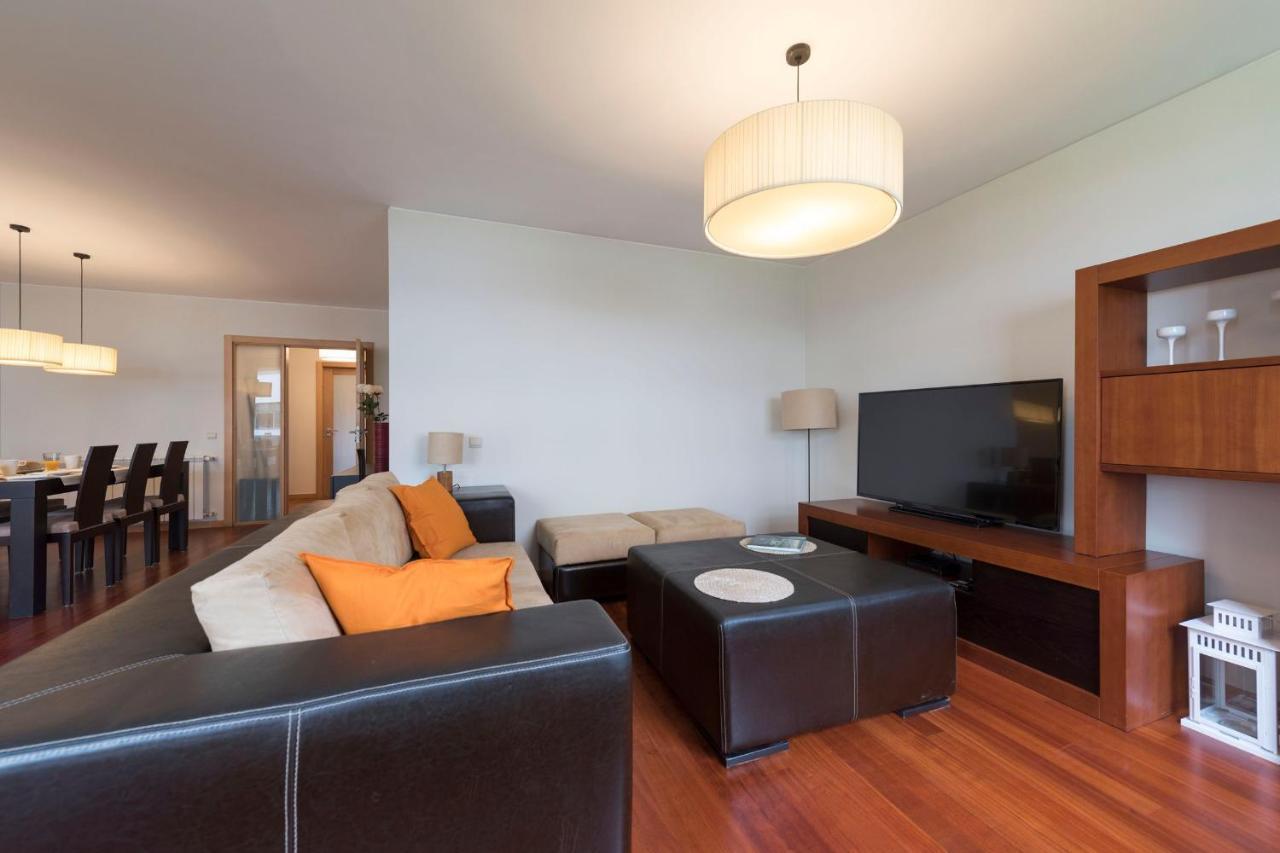 Lovelystay - Oporto Beach Apartment With 2 Free Parking Spots Matosinhos  Exteriör bild