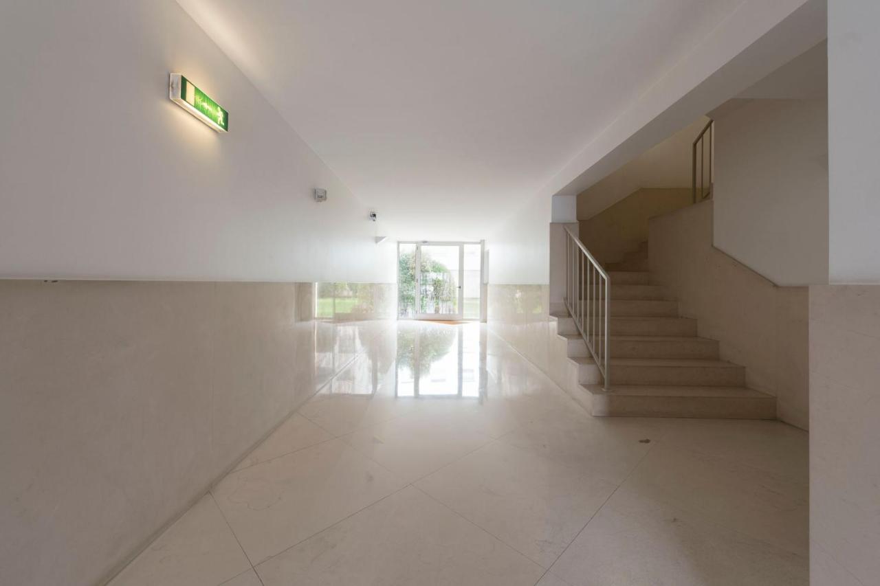 Lovelystay - Oporto Beach Apartment With 2 Free Parking Spots Matosinhos  Exteriör bild